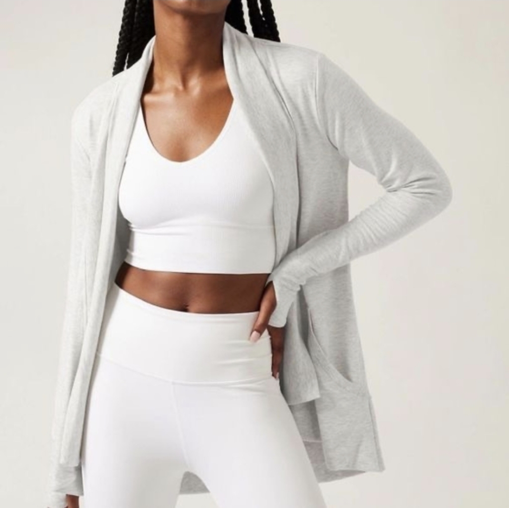 Athleta Pranayama Wrap Nirvana Fabric Light Gray Sweater Womens Size S